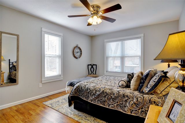 4933 Royal Drive, Fort Worth, TX 76116