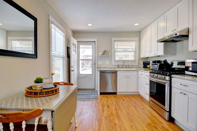 4933 Royal Drive, Fort Worth, TX 76116