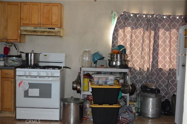 5090 Ithaca, Los Angeles, CA 90032