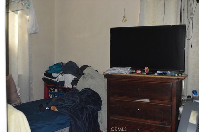 5090 Ithaca, Los Angeles, CA 90032