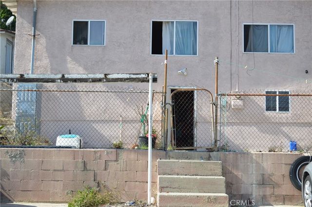 5090 Ithaca, Los Angeles, CA 90032