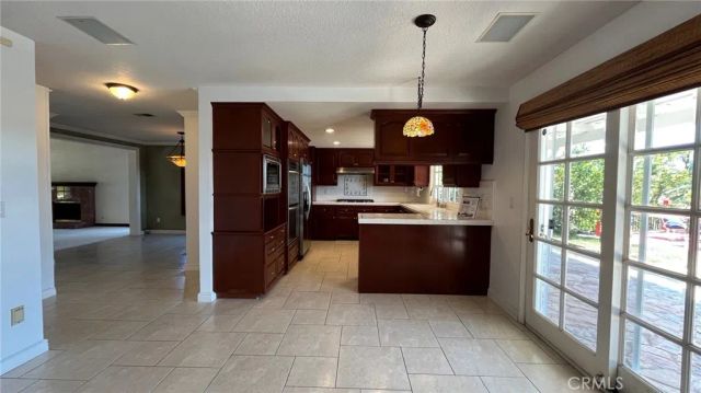 24574 Indian Hill Ln, West Hills, CA 91307
