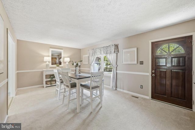37170 E LAKELAND, Mechanicsville, MD 20659