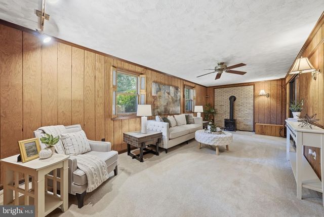 37170 E LAKELAND, Mechanicsville, MD 20659