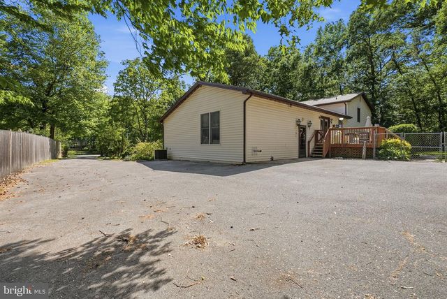 37170 E LAKELAND, Mechanicsville, MD 20659
