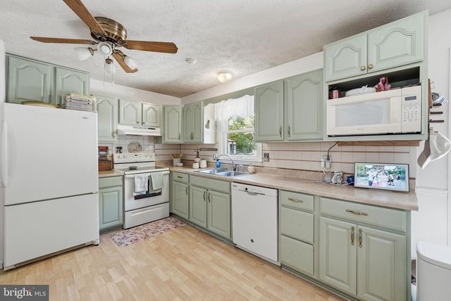 37170 E LAKELAND, Mechanicsville, MD 20659