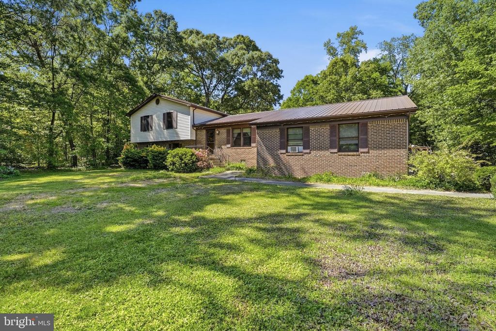 37170 E LAKELAND, Mechanicsville, MD 20659