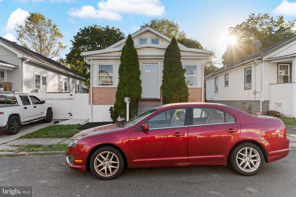 257 HOMECREST AVE, Ewing, NJ 08638