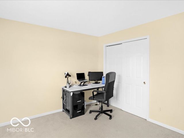 10165 Bootham Close, Fishers, IN 46038