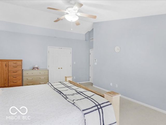 10165 Bootham Close, Fishers, IN 46038