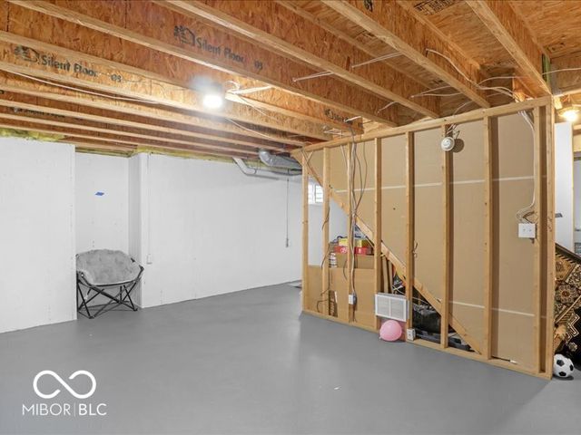 10165 Bootham Close, Fishers, IN 46038