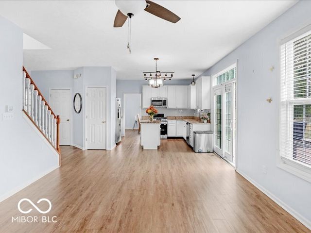 10165 Bootham Close, Fishers, IN 46038