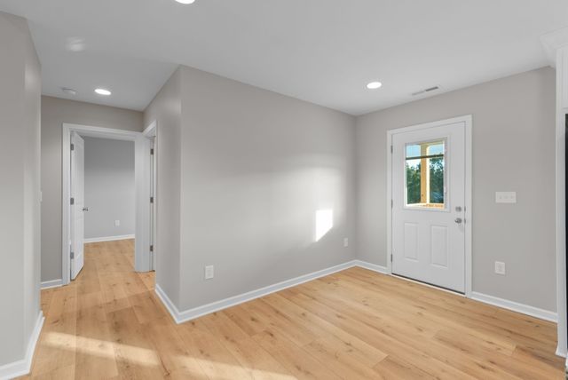 81 Dukes Park Rd, Summertown, TN 38483