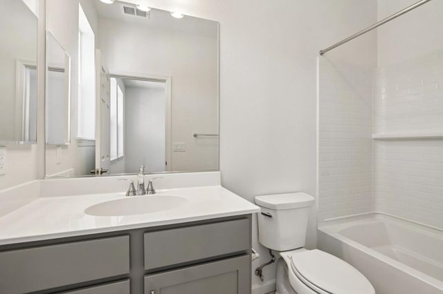 3810 Norbridge Avenue, Castro Valley, CA 94546