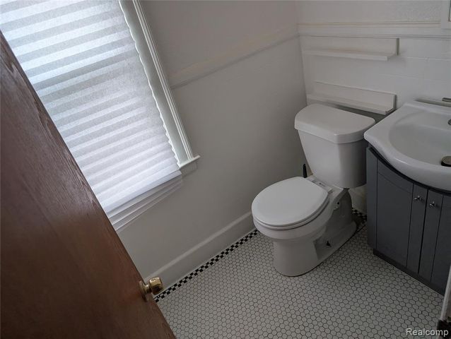 17151 Albion Street, Detroit, MI 48234