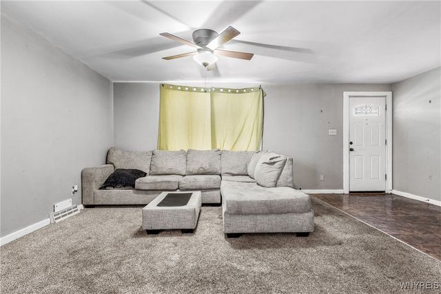 75 Juniata Place, Buffalo, NY 14210