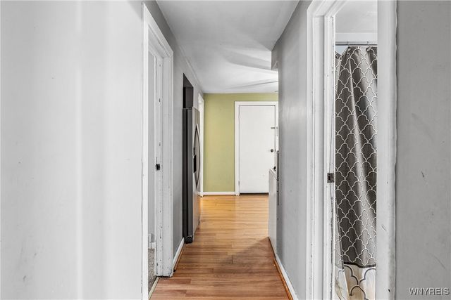 75 Juniata Place, Buffalo, NY 14210