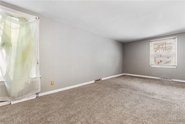 75 Juniata Place, Buffalo, NY 14210