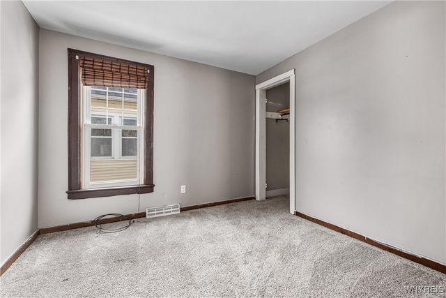 75 Juniata Place, Buffalo, NY 14210