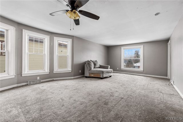 75 Juniata Place, Buffalo, NY 14210