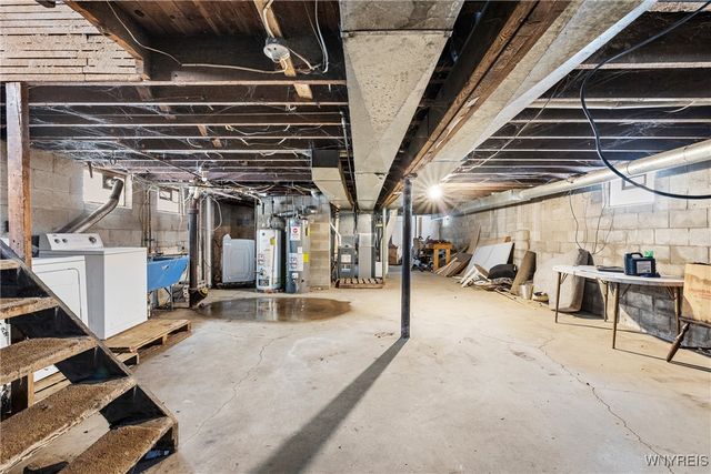 75 Juniata Place, Buffalo, NY 14210