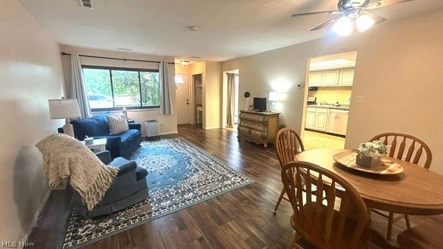 11558 Harbour Light Drive, North Royalton, OH 44133
