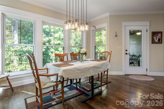 15 Stills Creek Loop, Fairview, NC 28730