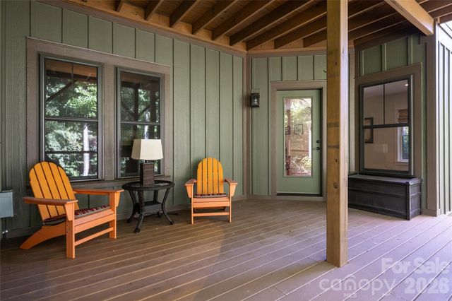 15 Stills Creek Loop, Fairview, NC 28730
