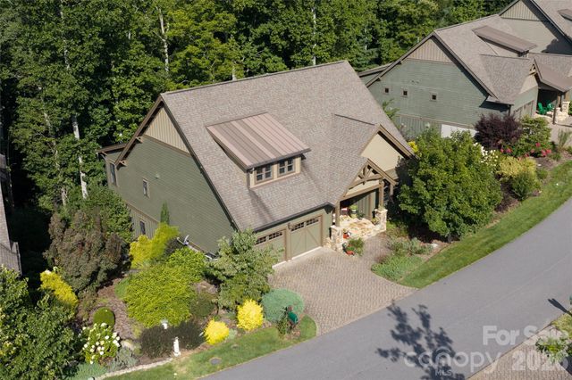 15 Stills Creek Loop, Fairview, NC 28730