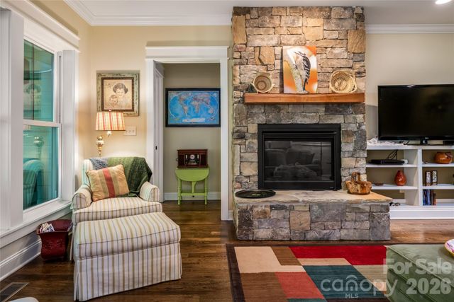 15 Stills Creek Loop, Fairview, NC 28730