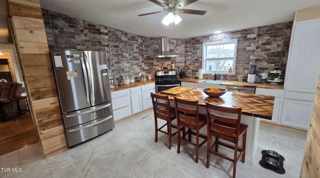 1435 Bailey Bridge Road, Limestone, TN 37681