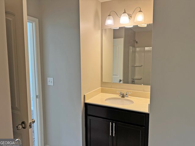 6027 Landers Loop, Fairburn, GA 30213
