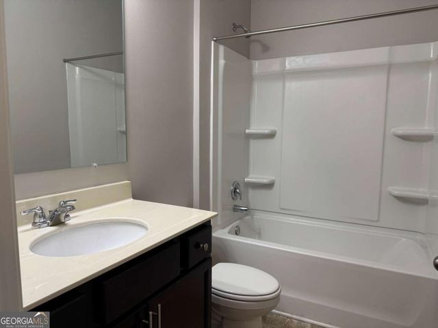 6027 Landers Loop, Fairburn, GA 30213