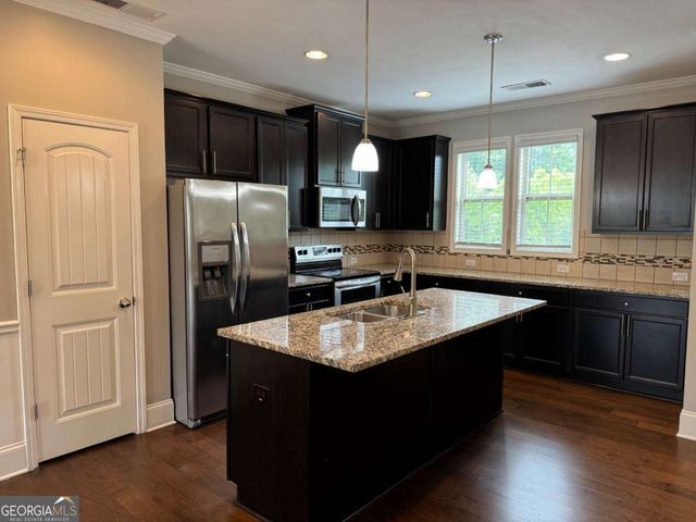 6027 Landers Loop, Fairburn, GA 30213