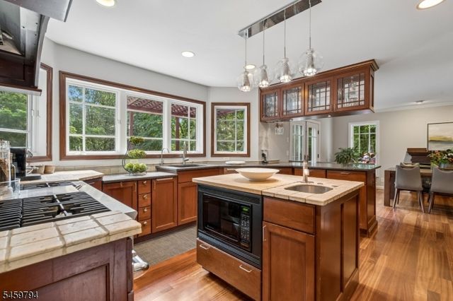 510 Openaki Rd, Denville Twp., NJ 07834