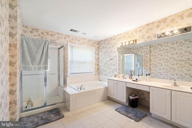 7616 SEABROOK LN, Springfield, VA 22153
