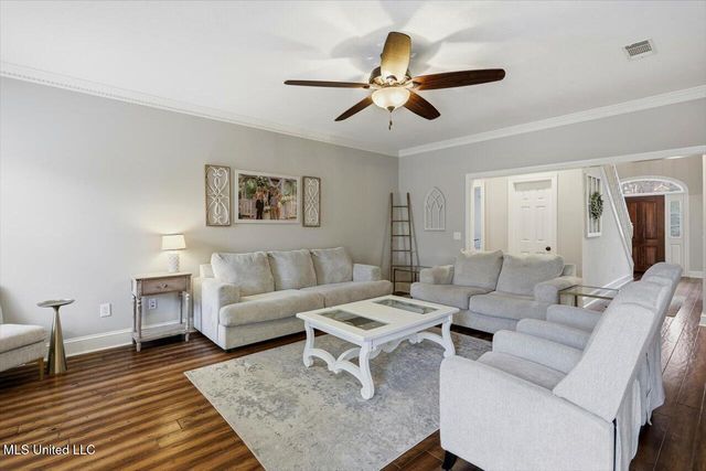 451 Fox Bay Drive, Brandon, MS 39047