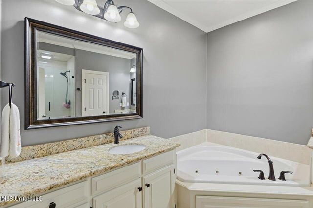 451 Fox Bay Drive, Brandon, MS 39047