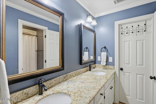 451 Fox Bay Drive, Brandon, MS 39047