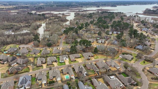 451 Fox Bay Drive, Brandon, MS 39047