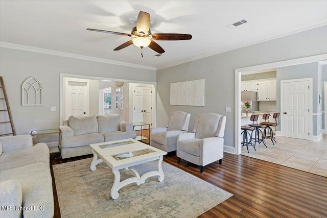 451 Fox Bay Drive, Brandon, MS 39047