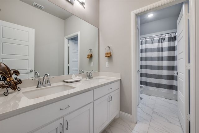 9767 Maple Hill Lane, Frisco, TX 75035