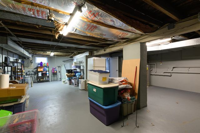 69-71 WEST 36TH ST, Bayonne, NJ 07002