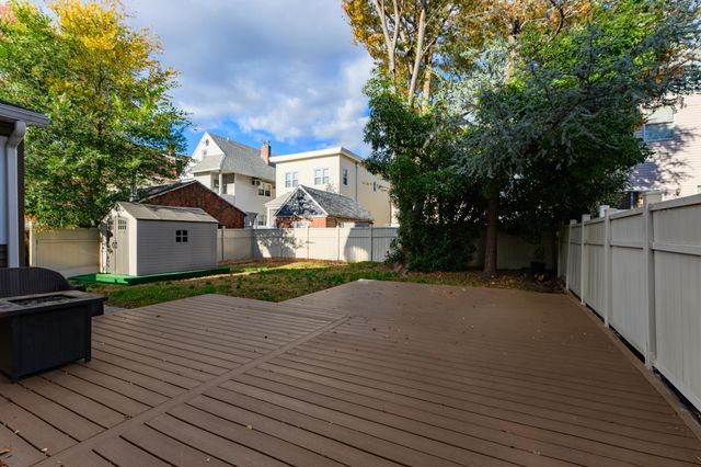 69-71 WEST 36TH ST, Bayonne, NJ 07002