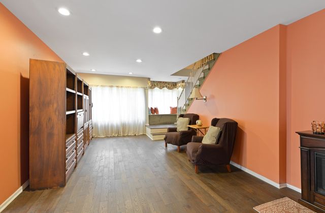 69-71 WEST 36TH ST, Bayonne, NJ 07002