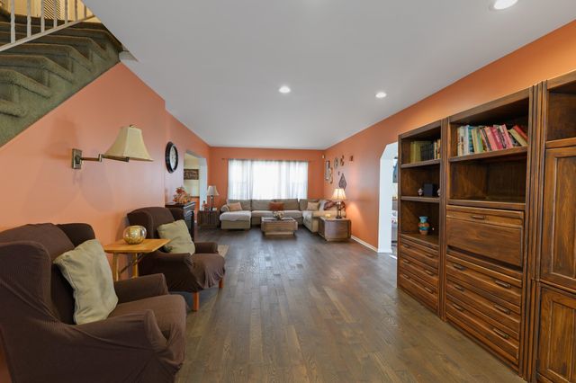 69-71 WEST 36TH ST, Bayonne, NJ 07002