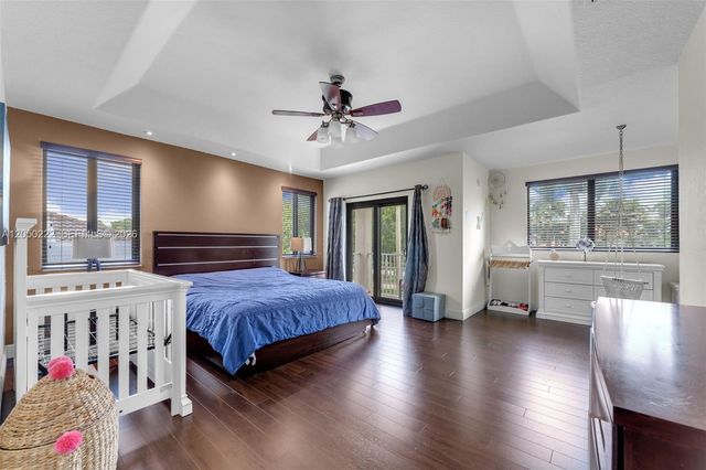 15454 SW 41st Terrace, Miami, FL 33185