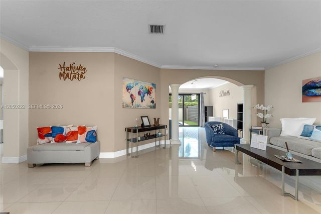 15454 SW 41st Terrace, Miami, FL 33185