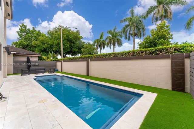 15454 SW 41st Terrace, Miami, FL 33185