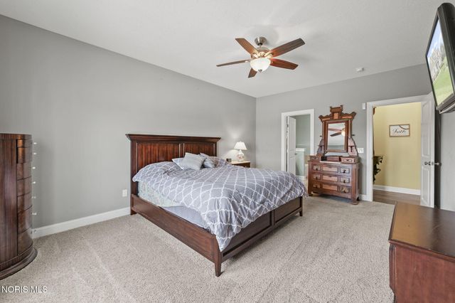 6137 Old Stone Trail, Curtice, OH 43412